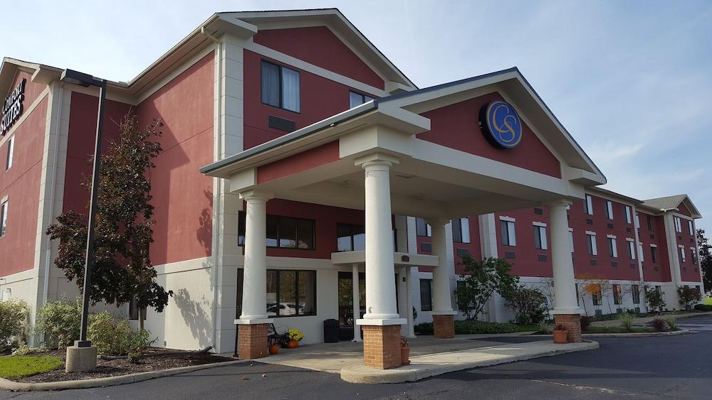 Comfort Suites Twinsburg Exterior photo