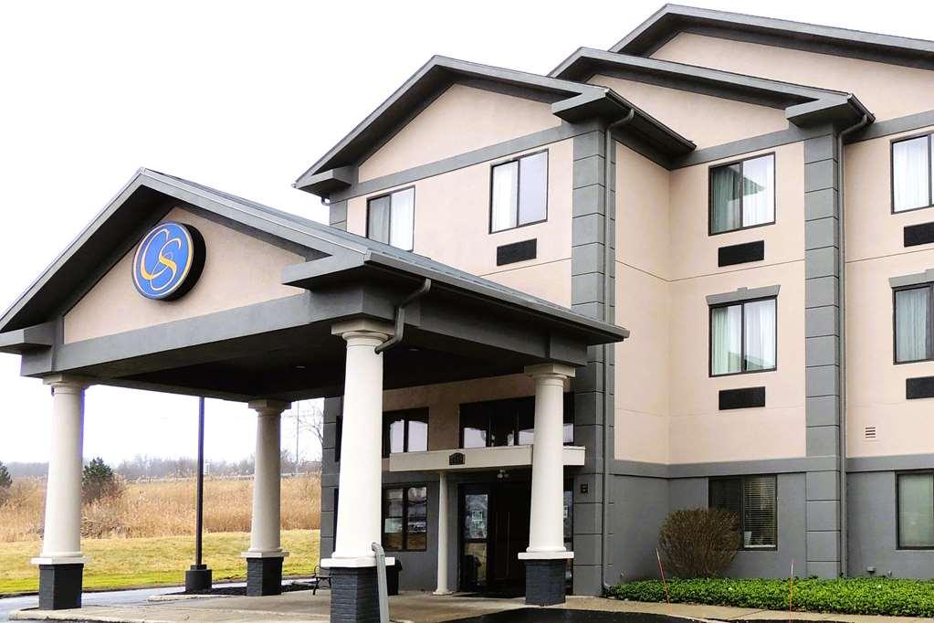 Comfort Suites Twinsburg Exterior photo